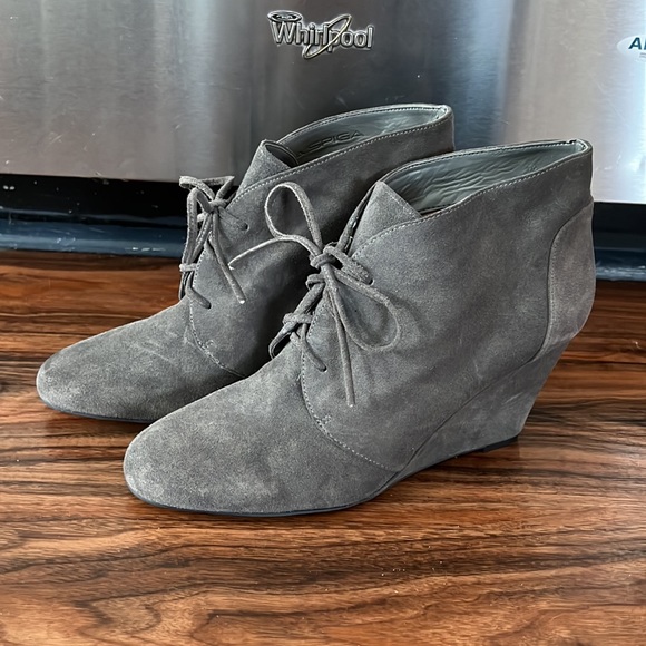 NWOT Via Spiga Sophie Lace Up Wedges - Picture 4 of 16